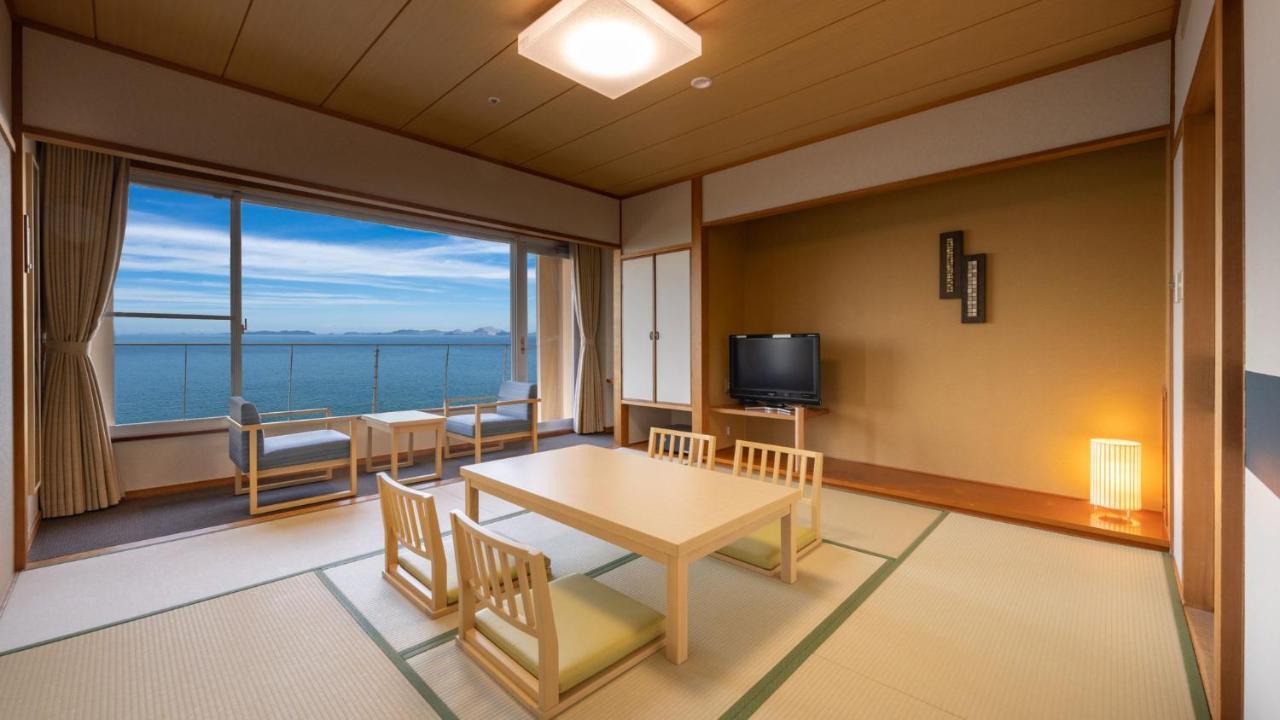 คัมโปะ โนะ ยะโดะ อะโกะ Hotel โอโคะ ภายนอก รูปภาพ